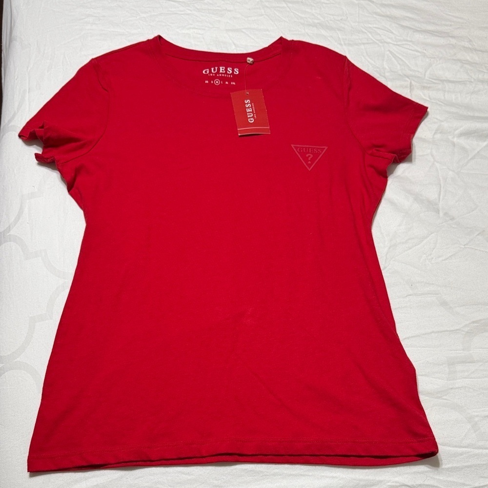 GUESS Women's Bold Red Short Sleeve Tee